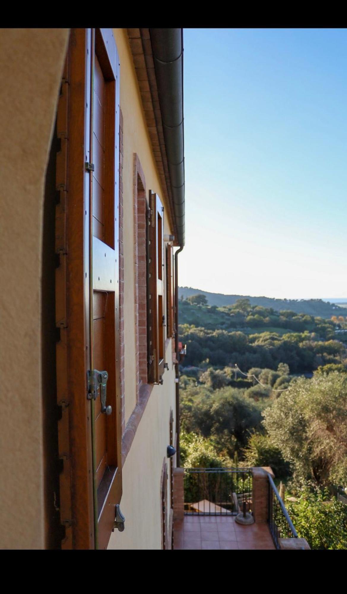 Aparthotel Madonna Del Poggio Cav Scarlino Exterior foto