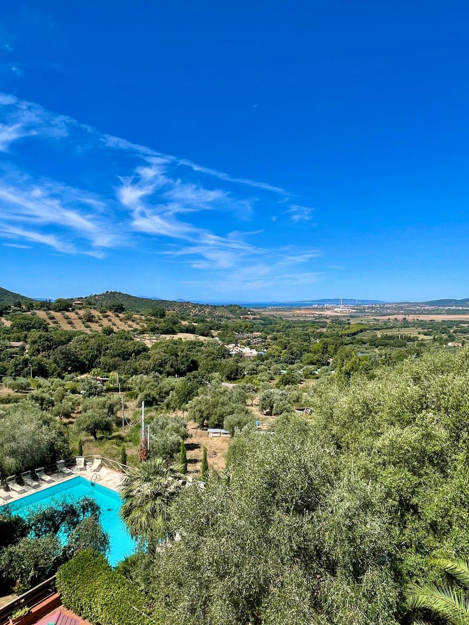 Aparthotel Madonna Del Poggio Cav Scarlino Exterior foto