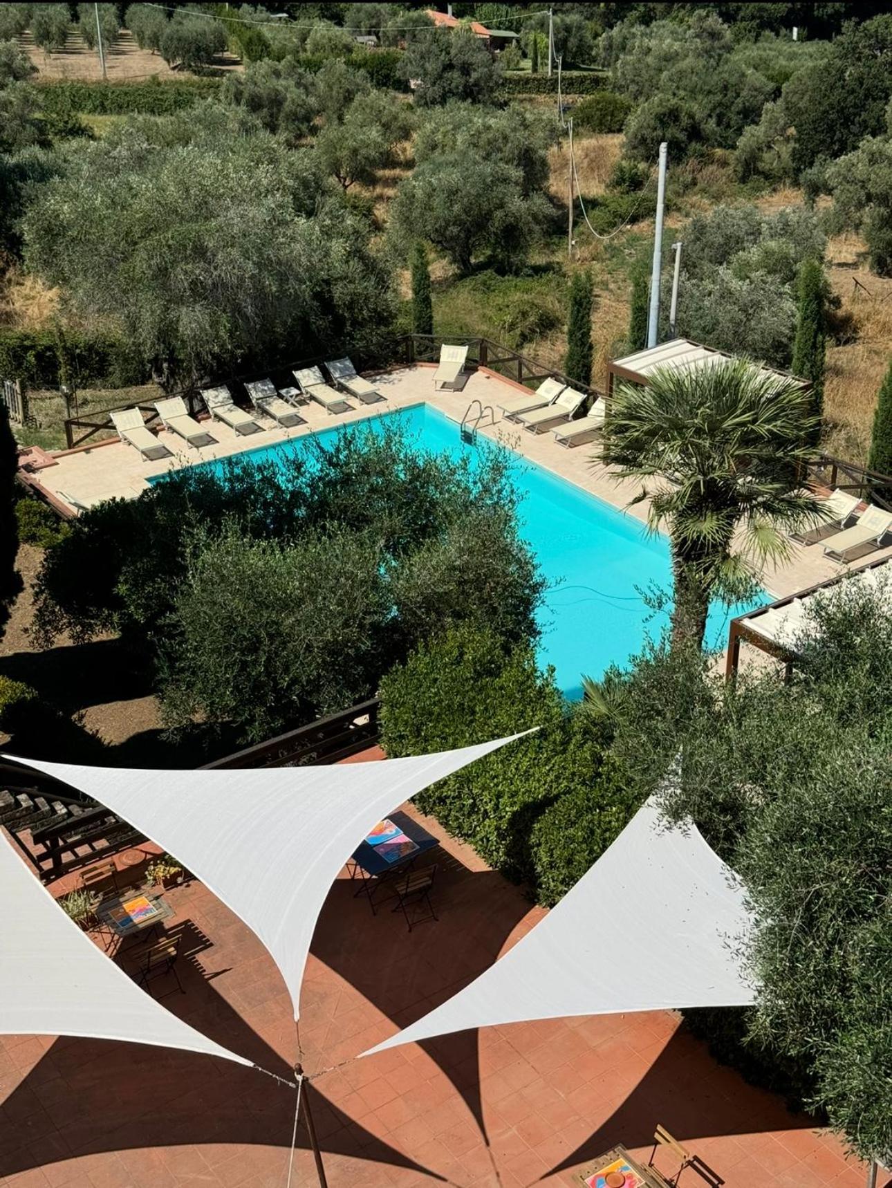 Aparthotel Madonna Del Poggio Cav Scarlino Exterior foto